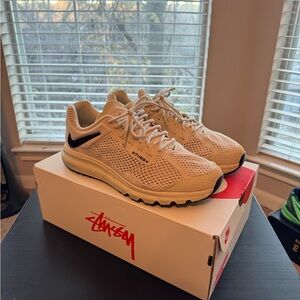 Stussy x Nike Beige Sneakers